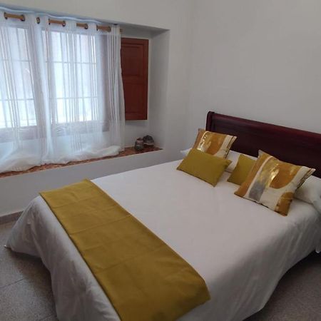 Apartamento Casa Fernando y Maruja Pego Exterior foto